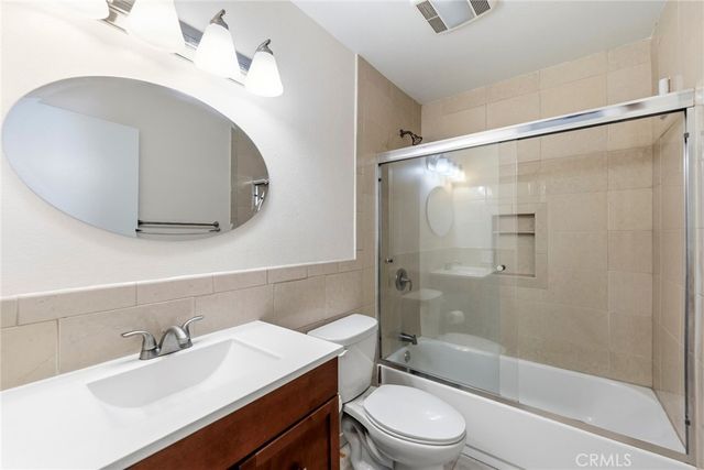 836 E Ponderosa, Azusa, CA 91702