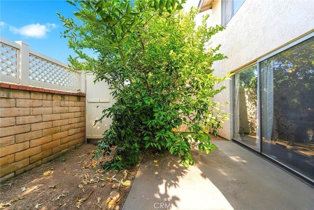836 E Ponderosa, Azusa, CA 91702