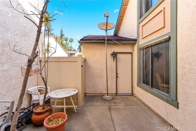 836 E Ponderosa, Azusa, CA 91702