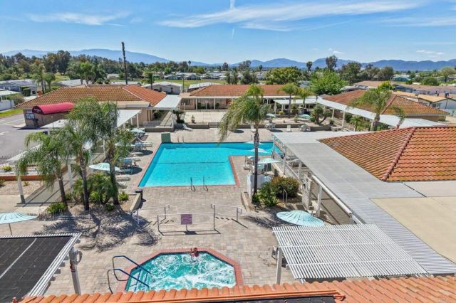29090 Camino Alba, Murrieta, CA 92563