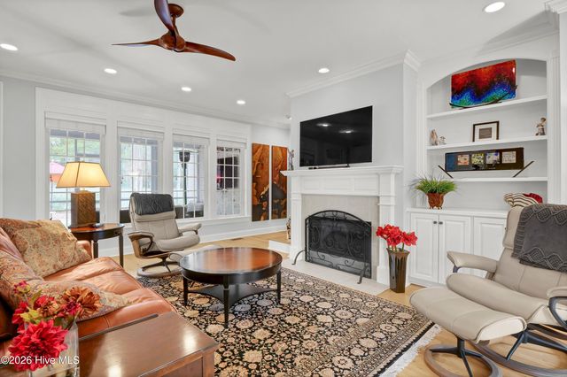 929 Wild Dunes Circle, Wilmington, NC 28411