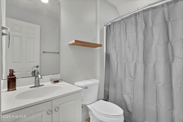 929 Wild Dunes Circle, Wilmington, NC 28411