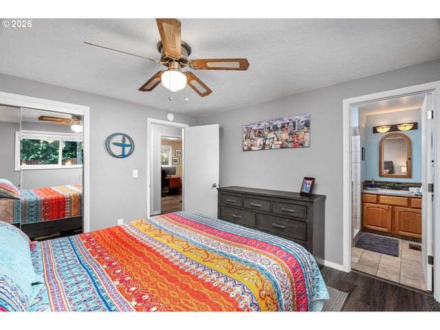 18588 Sw CASCADIA Ct, Beaverton, OR 97078