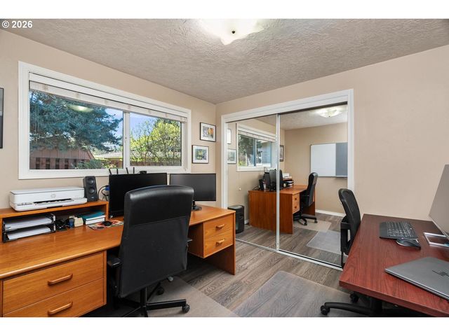 18588 Sw CASCADIA Ct, Beaverton, OR 97078