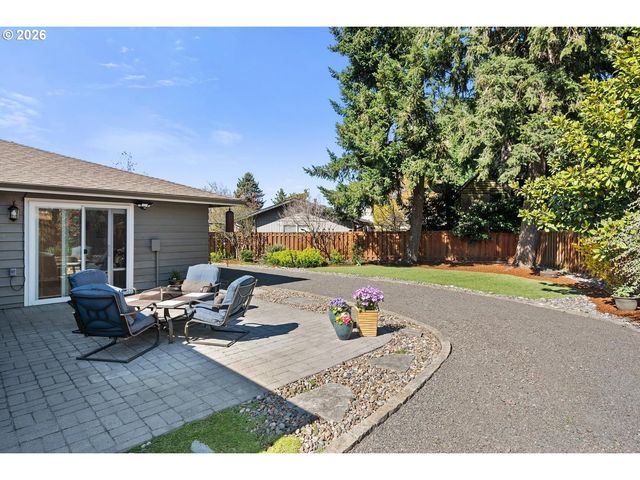 18588 Sw CASCADIA Ct, Beaverton, OR 97078