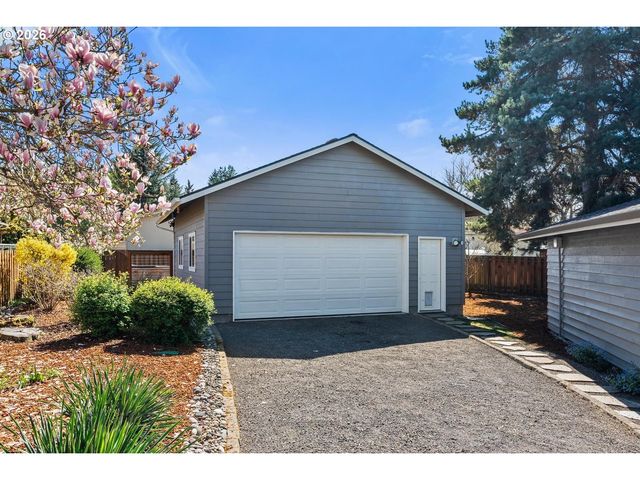 18588 Sw CASCADIA Ct, Beaverton, OR 97078