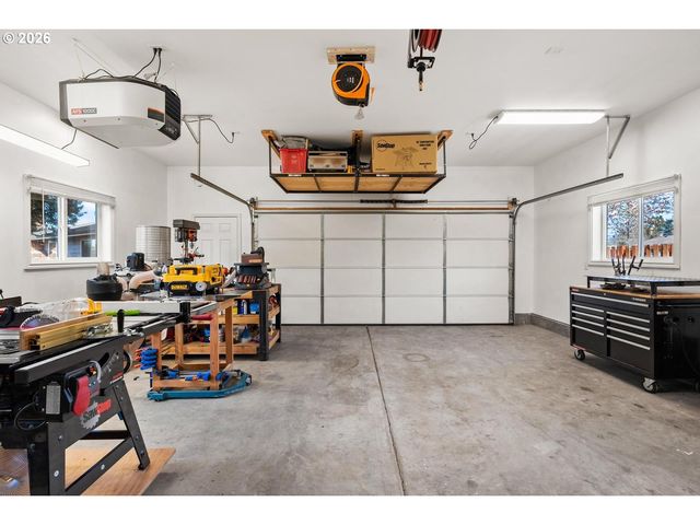 18588 Sw CASCADIA Ct, Beaverton, OR 97078