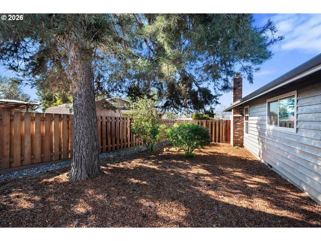 18588 Sw CASCADIA Ct, Beaverton, OR 97078