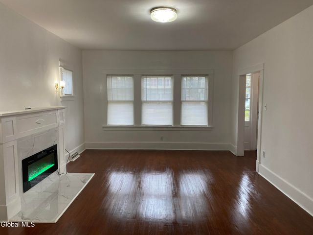 1185 Ardsley Road, Schenectady, NY 12308