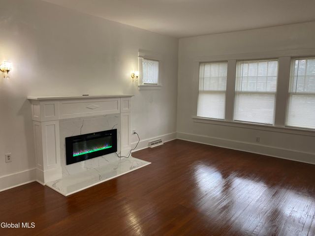 1185 Ardsley Road, Schenectady, NY 12308