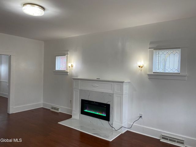 1185 Ardsley Road, Schenectady, NY 12308