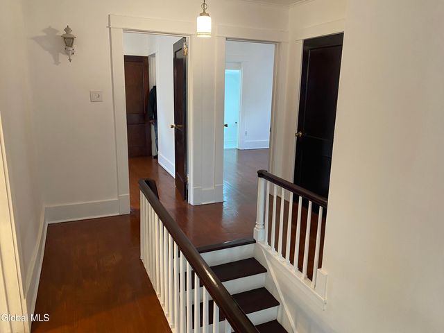 1185 Ardsley Road, Schenectady, NY 12308