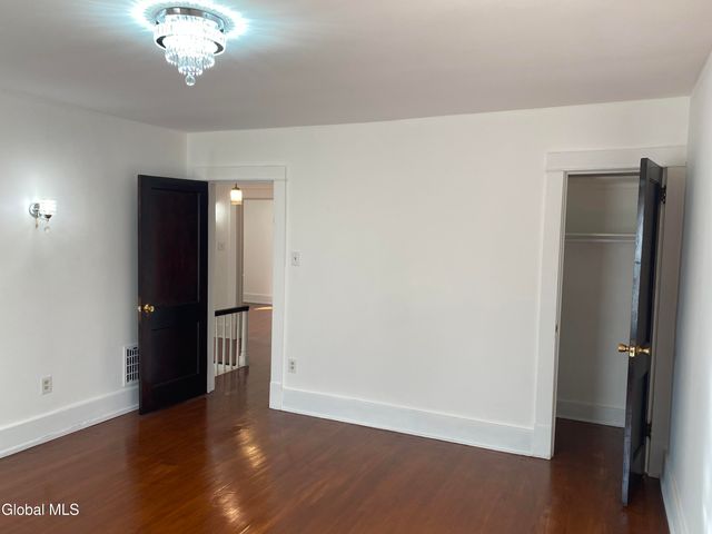 1185 Ardsley Road, Schenectady, NY 12308