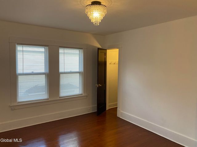 1185 Ardsley Road, Schenectady, NY 12308