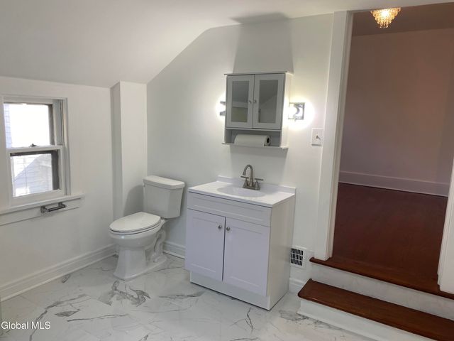 1185 Ardsley Road, Schenectady, NY 12308