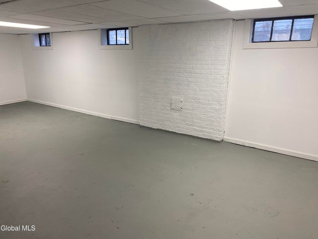 1185 Ardsley Road, Schenectady, NY 12308