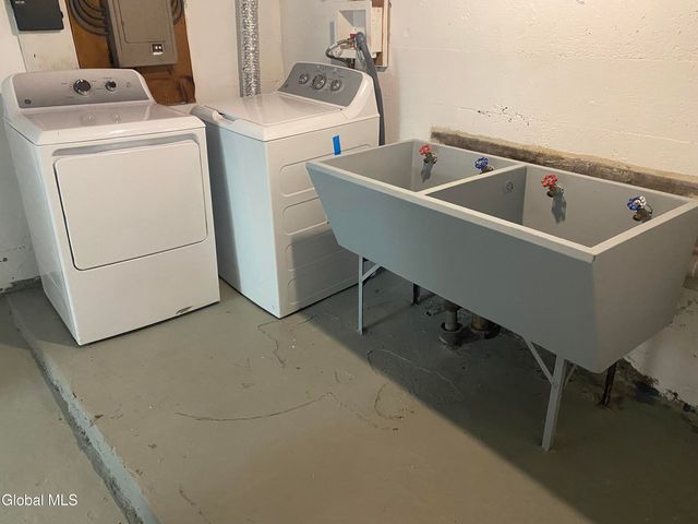 1185 Ardsley Road, Schenectady, NY 12308