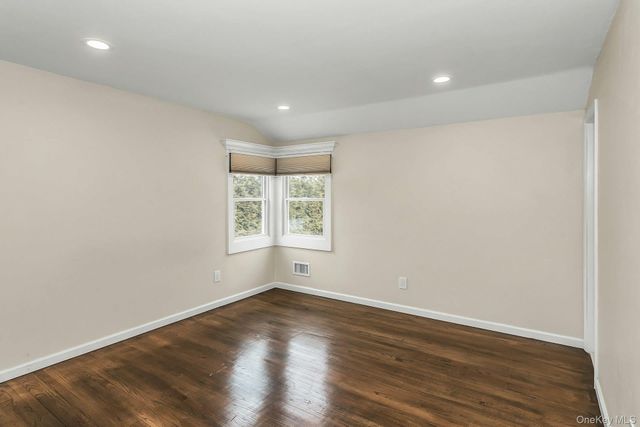 5 Nita Street, East Northport, NY 11731