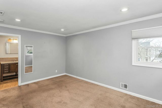 5 Nita Street, East Northport, NY 11731