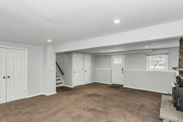 5 Nita Street, East Northport, NY 11731