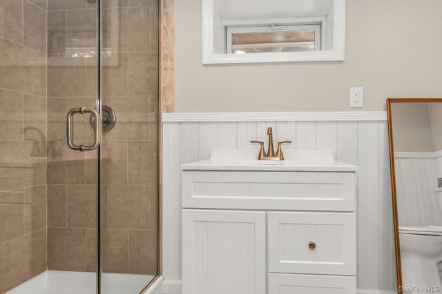 5 Nita Street, East Northport, NY 11731