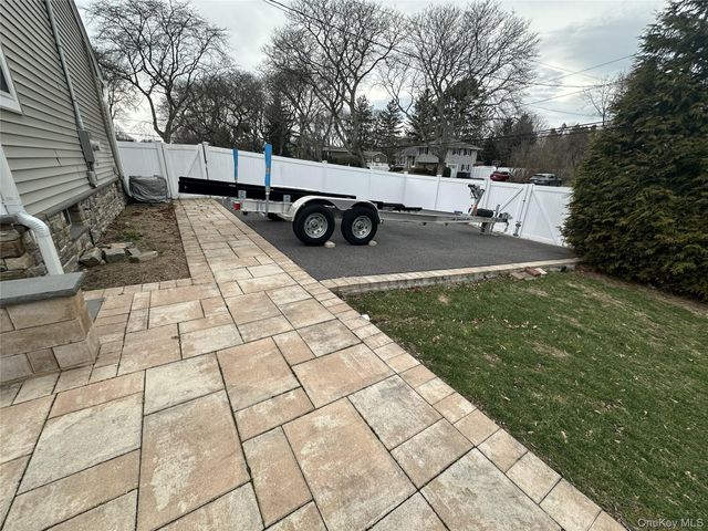 5 Nita Street, East Northport, NY 11731