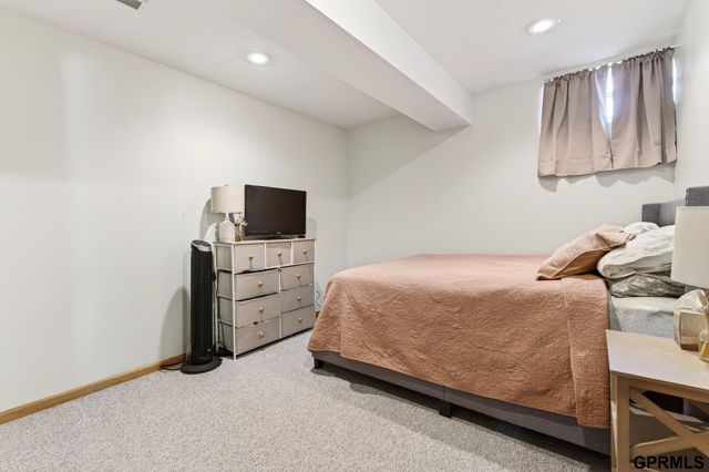 12065 Iva Street, Gretna, NE 68028