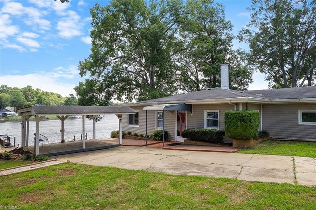 440 Lakeshore Drive, Lexington, NC 27292