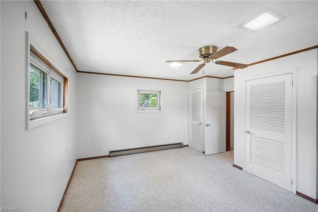 440 Lakeshore Drive, Lexington, NC 27292
