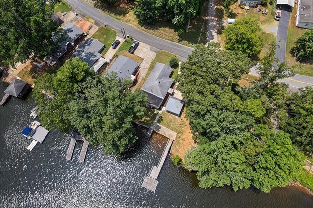440 Lakeshore Drive, Lexington, NC 27292