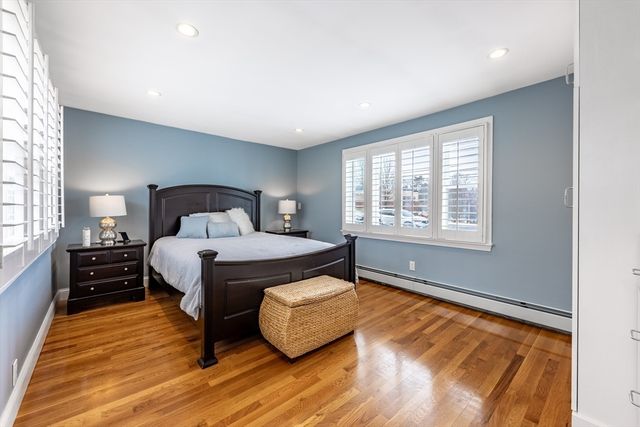 4 Magnolia Ter, Stoneham, MA 02180