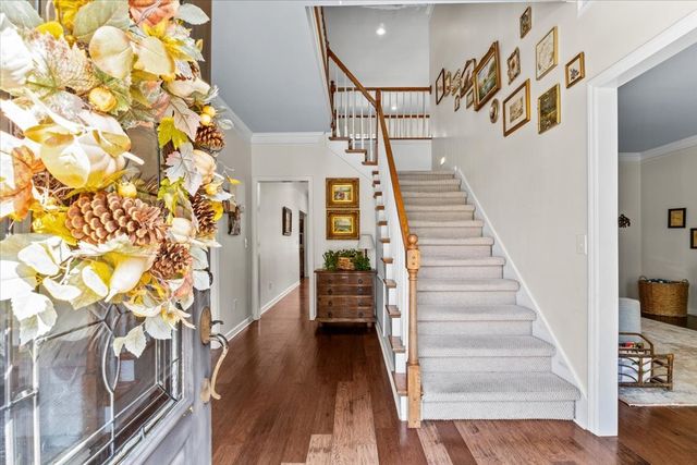 1802 Somerset Dr, Murfreesboro, TN 37129