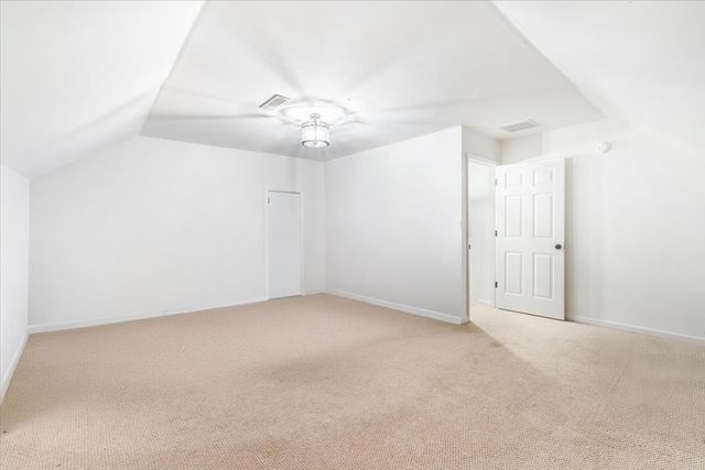 1802 Somerset Dr, Murfreesboro, TN 37129