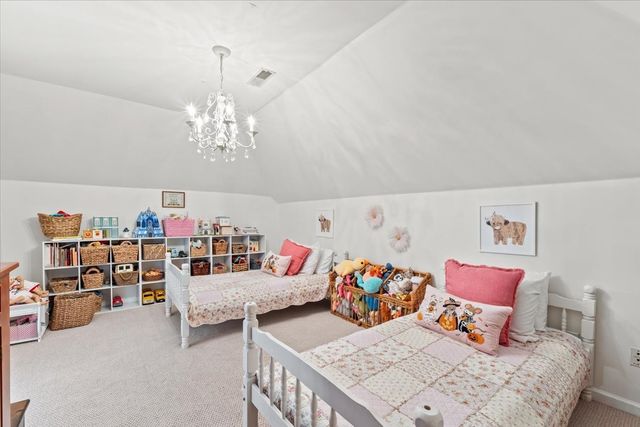 1802 Somerset Dr, Murfreesboro, TN 37129