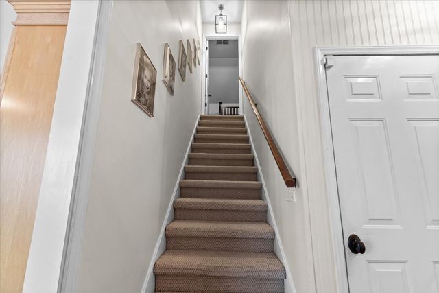 1802 Somerset Dr, Murfreesboro, TN 37129