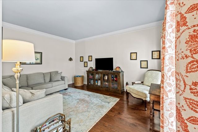 1802 Somerset Dr, Murfreesboro, TN 37129