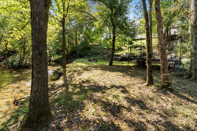 1802 Somerset Dr, Murfreesboro, TN 37129