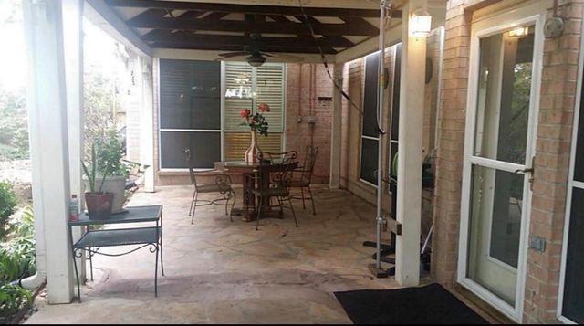 3518 Shadow Bluff Court, Houston, TX 77082