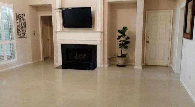 3518 Shadow Bluff Court, Houston, TX 77082