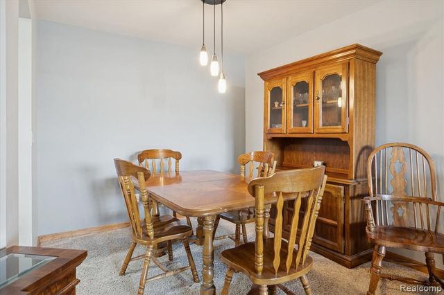 61049 Greenwood Drive, South Lyon, MI 48178