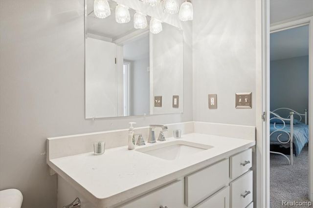 61049 Greenwood Drive, South Lyon, MI 48178