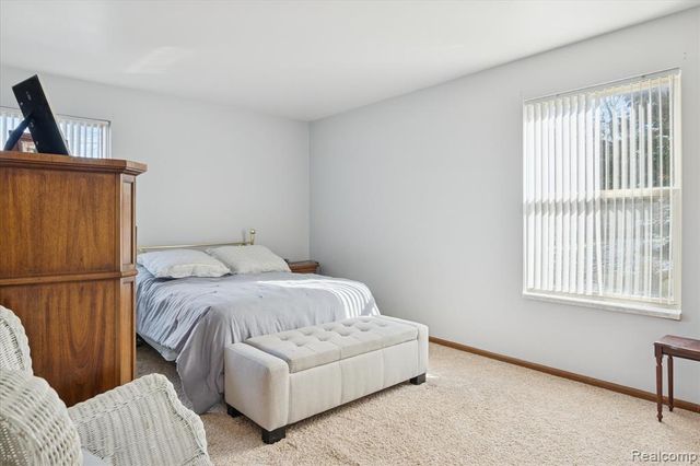 61049 Greenwood Drive, South Lyon, MI 48178