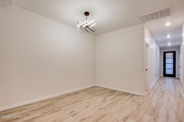 3272 W Athenee Court, Tucson, AZ 85746