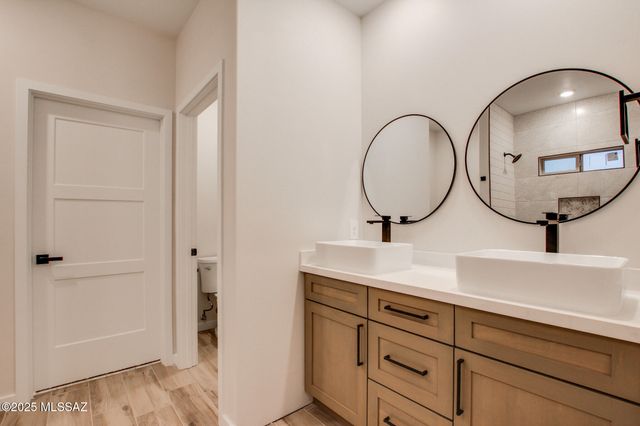 3272 W Athenee Court, Tucson, AZ 85746