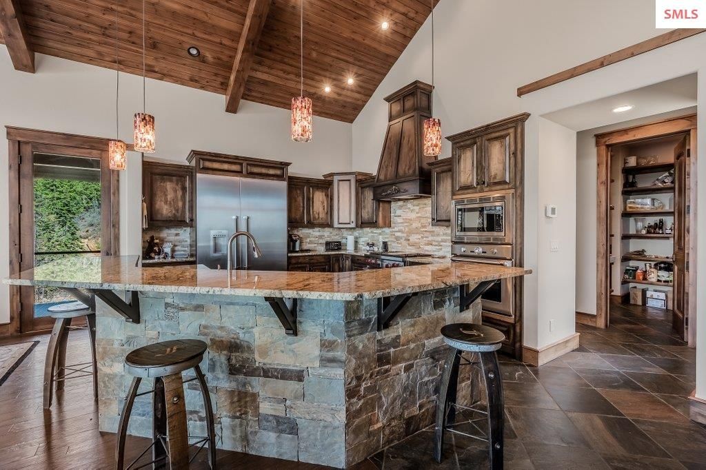 1028 S Idaho Club Drive, Sandpoint, ID 83864 photo 13