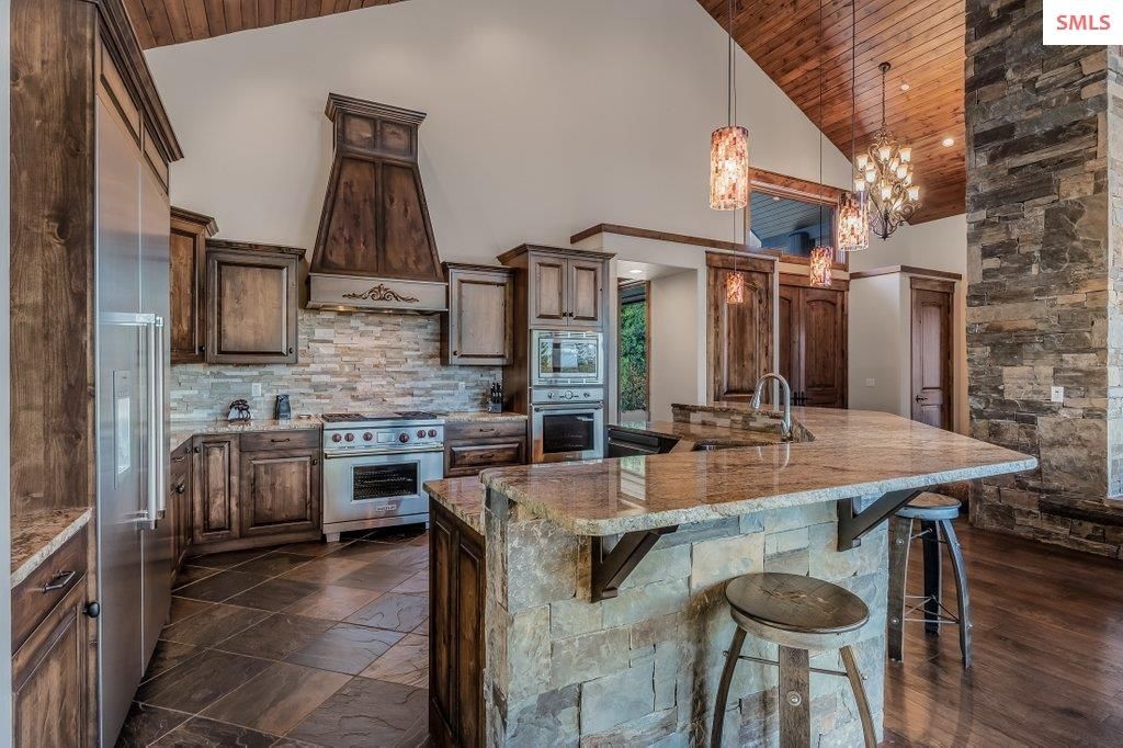 1028 S Idaho Club Drive, Sandpoint, ID 83864 photo 14