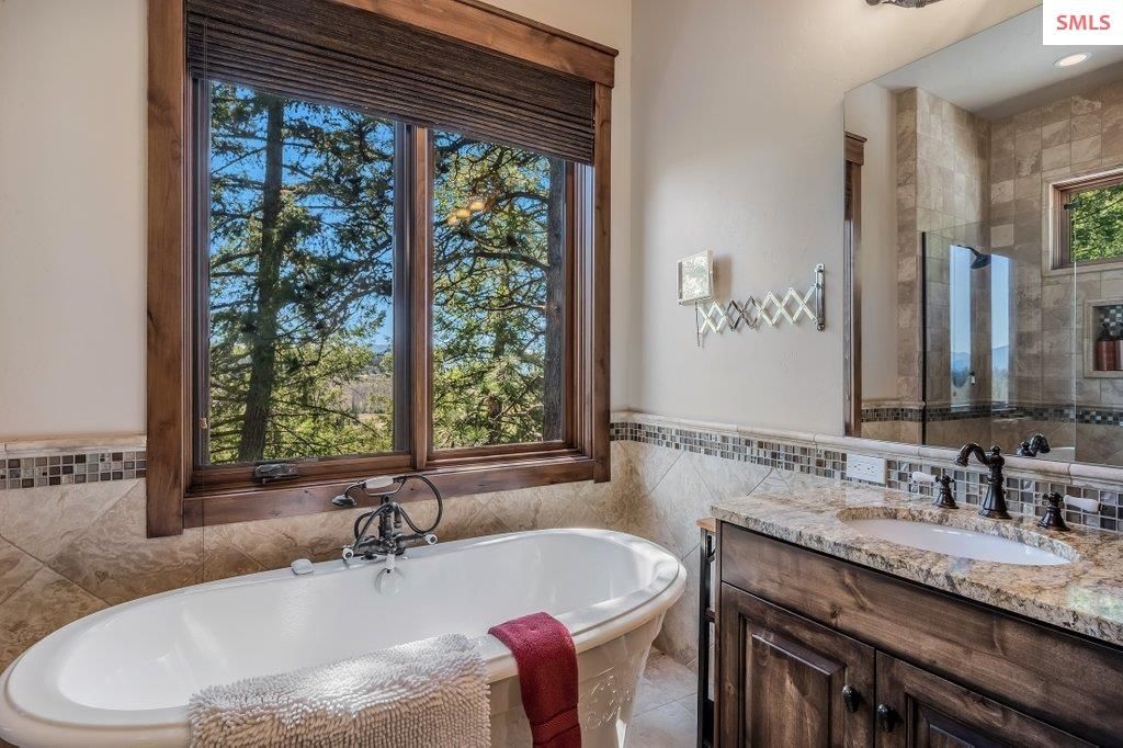 1028 S Idaho Club Drive, Sandpoint, ID 83864 photo 41