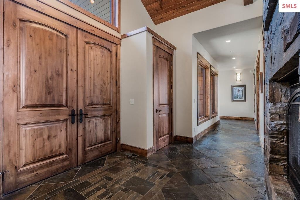 1028 S Idaho Club Drive, Sandpoint, ID 83864 photo 6