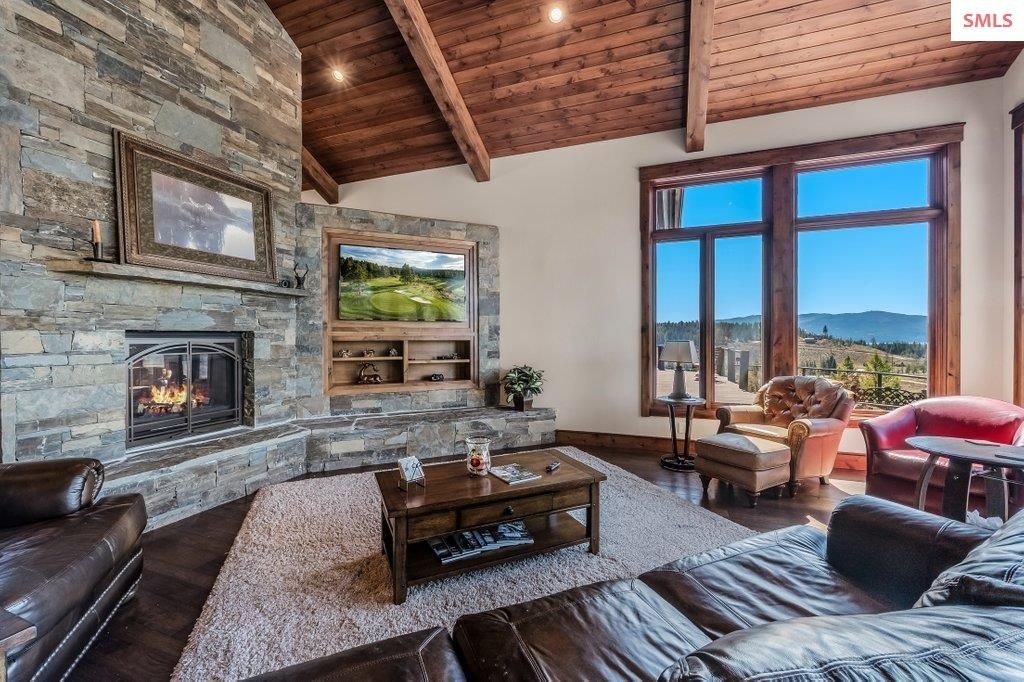 1028 S Idaho Club Drive, Sandpoint, ID 83864 photo 7