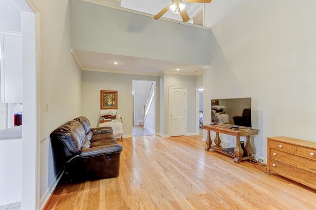 219 NORTHCROSS PL W, Collierville, TN 38017